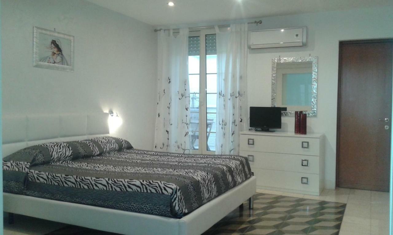 Casa Orchidea - The Fab Stay Brindisi Eksteriør billede